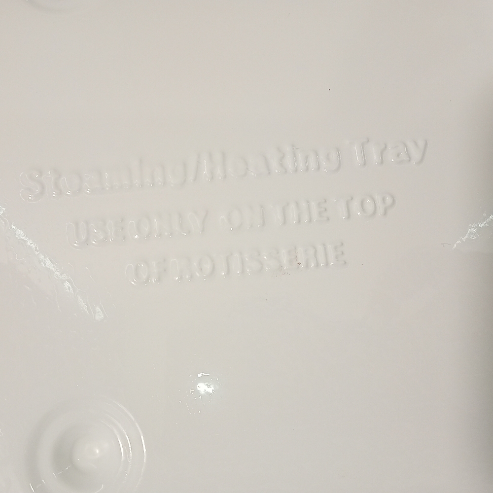 Rancho Rotisserie Enamel Tray Metal Container w/ Plastic Lid Closure - Picture 3 of 5